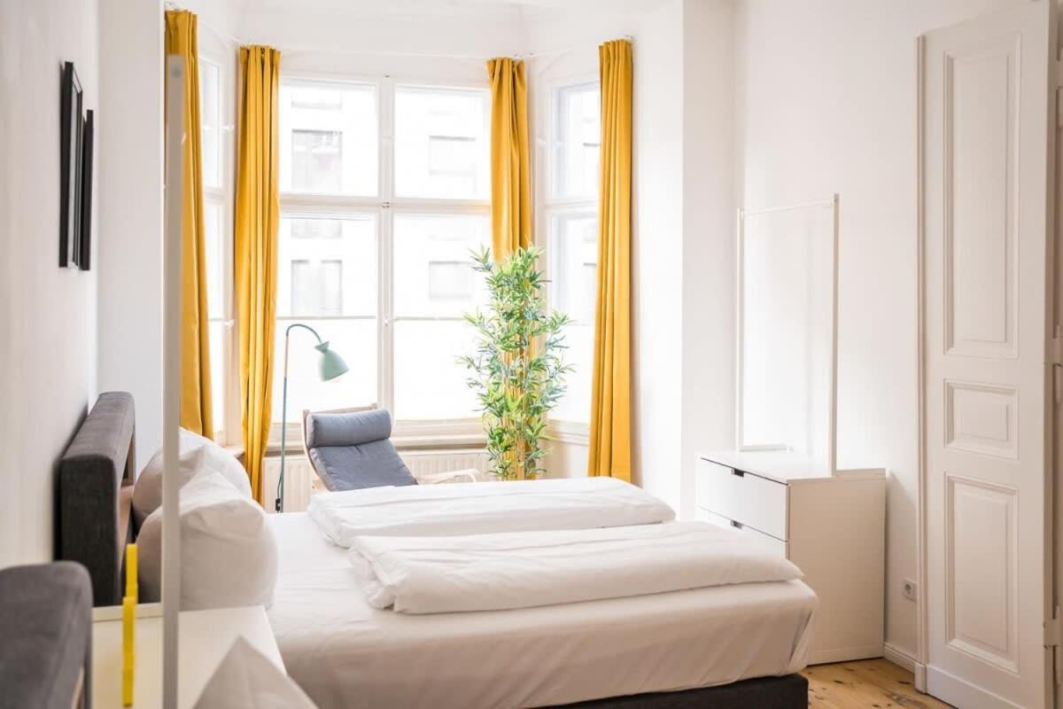 Apartment At Rosenthaler Platz Berlin Exterior foto