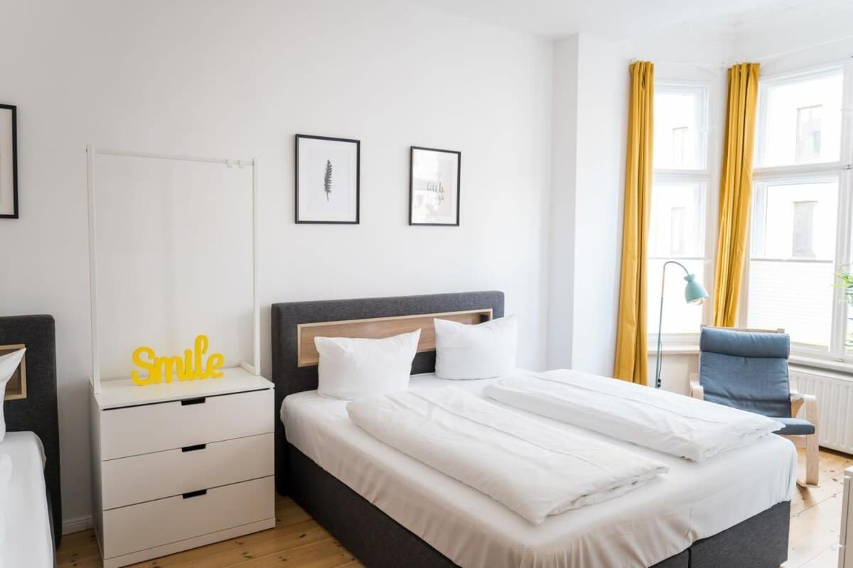 Apartment At Rosenthaler Platz Berlin Exterior foto