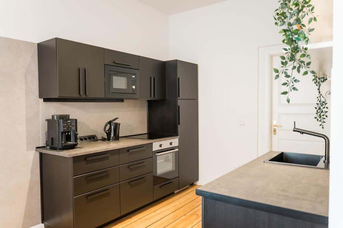 Apartment At Rosenthaler Platz Berlin Exterior foto
