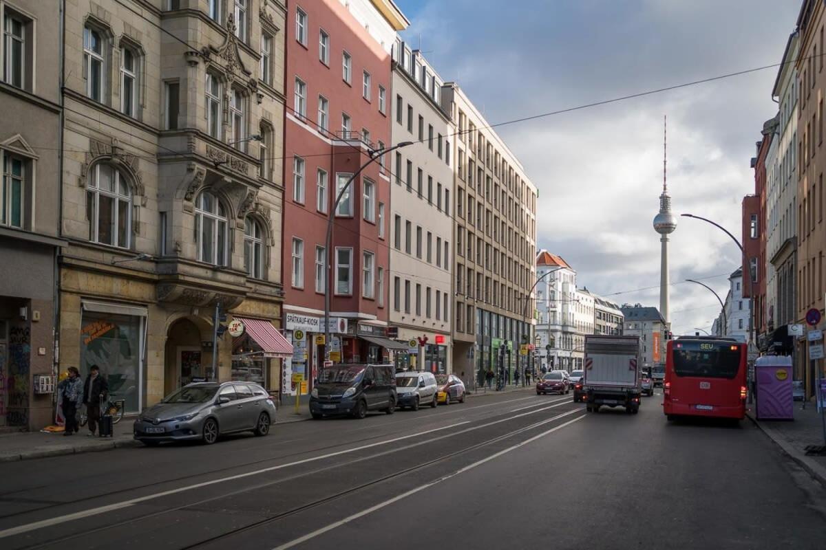 Apartment At Rosenthaler Platz Berlin Exterior foto