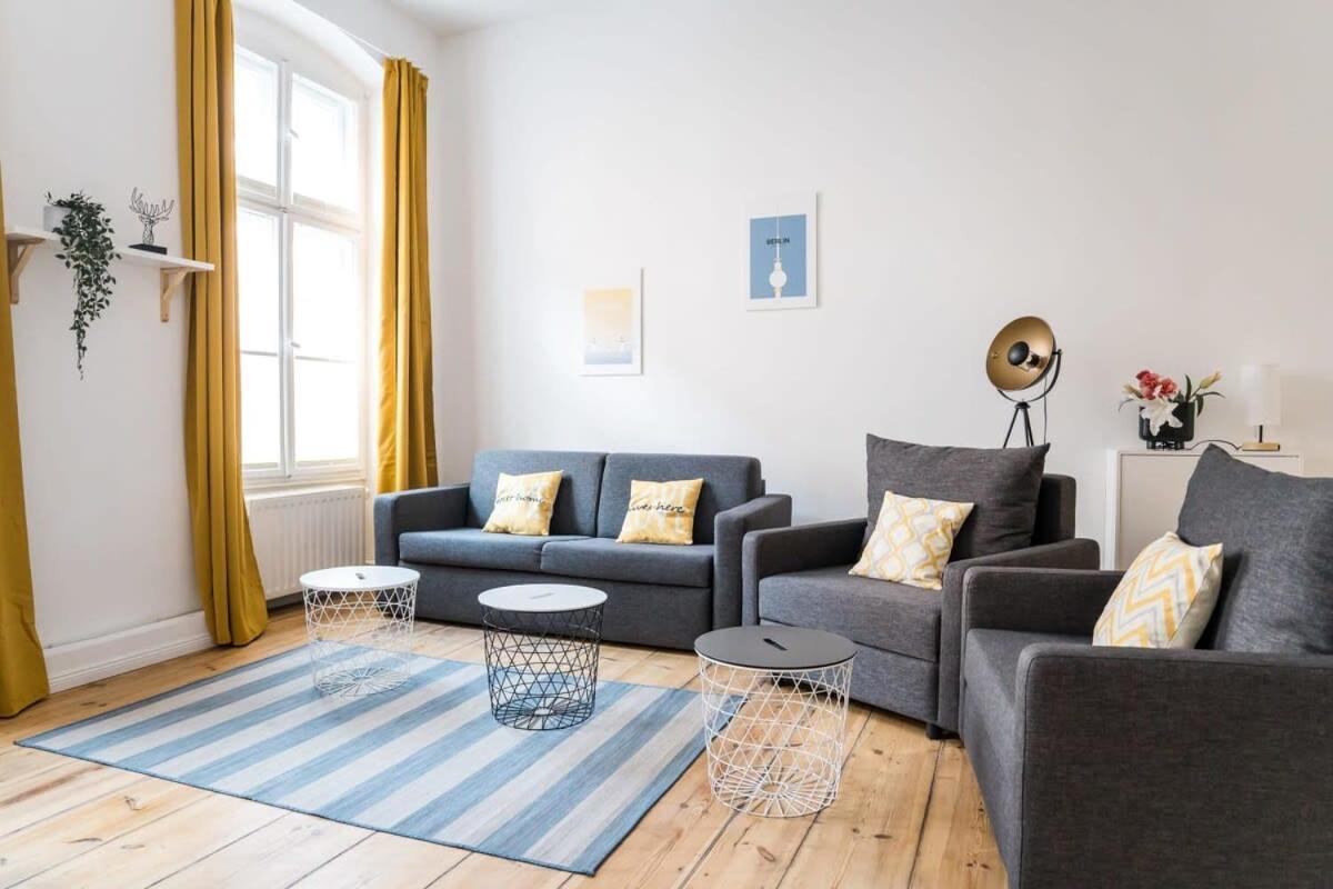 Apartment At Rosenthaler Platz Berlin Exterior foto