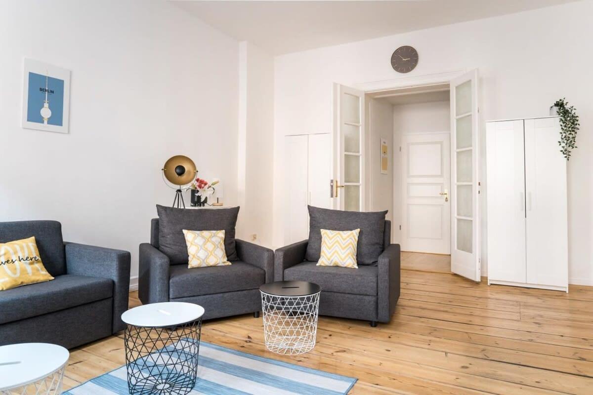 Apartment At Rosenthaler Platz Berlin Exterior foto